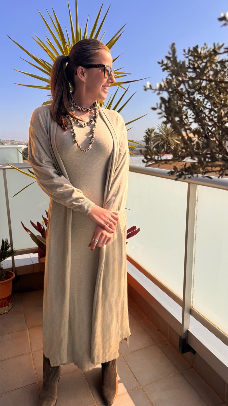 Conjunto Dos Piezas Vestido y Chaqueta de Punto