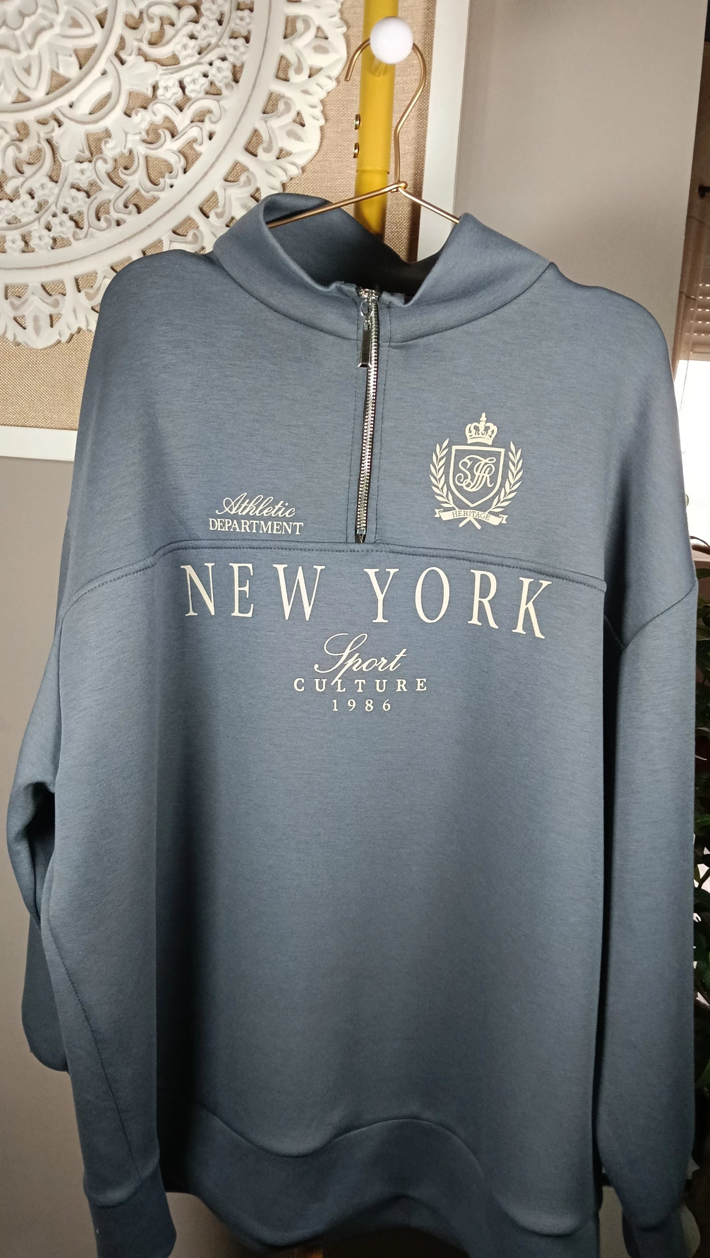 Sudadera New York Athletic+ (4 colores)