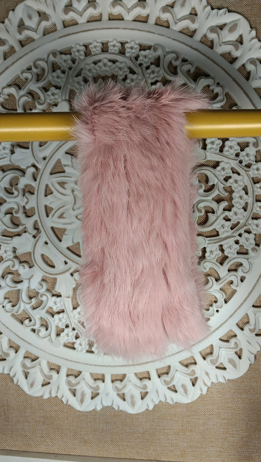 Cuello Pelo Rosa Empolvado