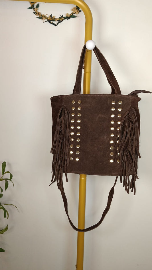 Bolso Piel marrón estilo boho con tachuelas y flecos