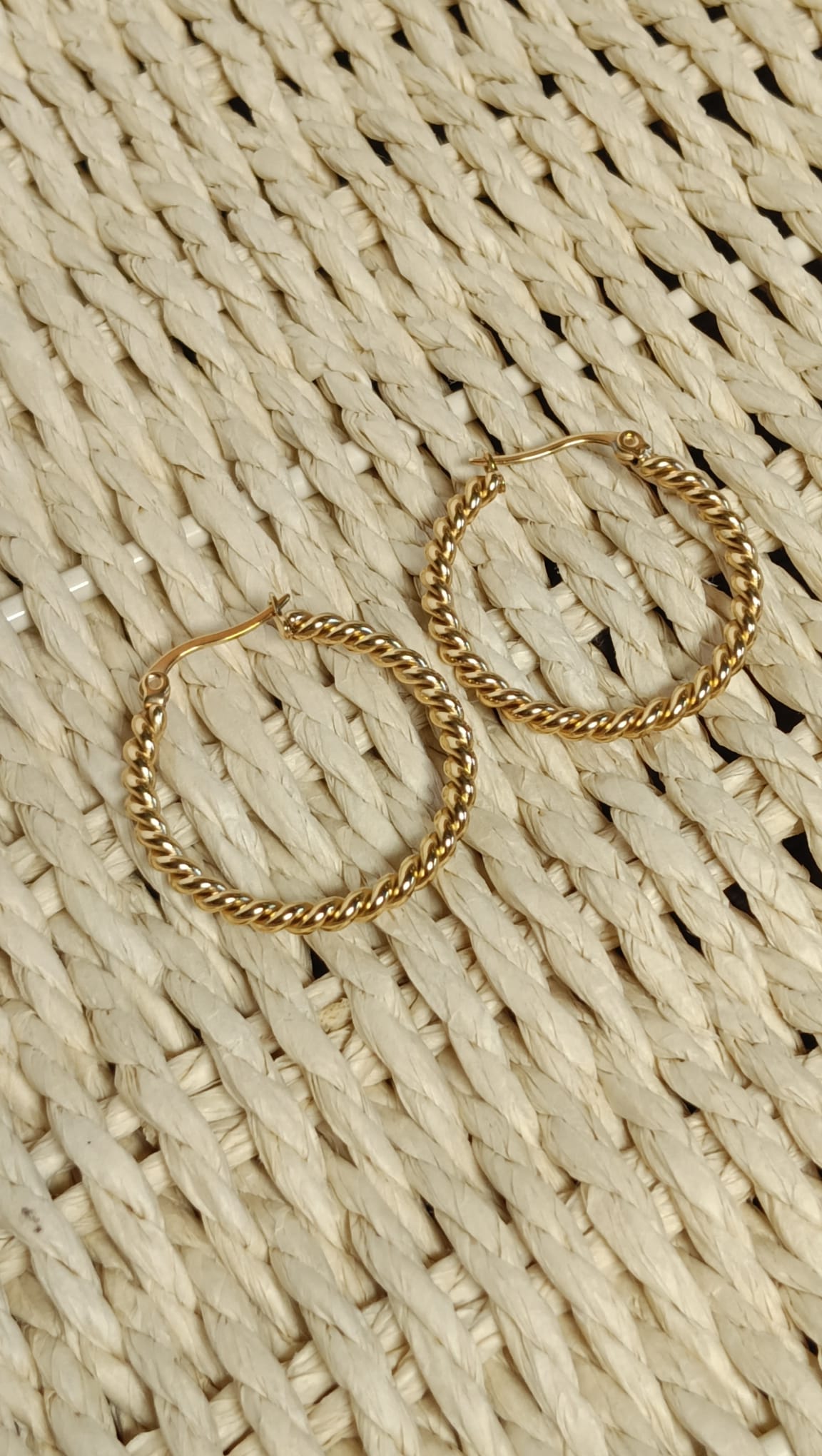 Pendientes Aros Espiral de Acero Dorados