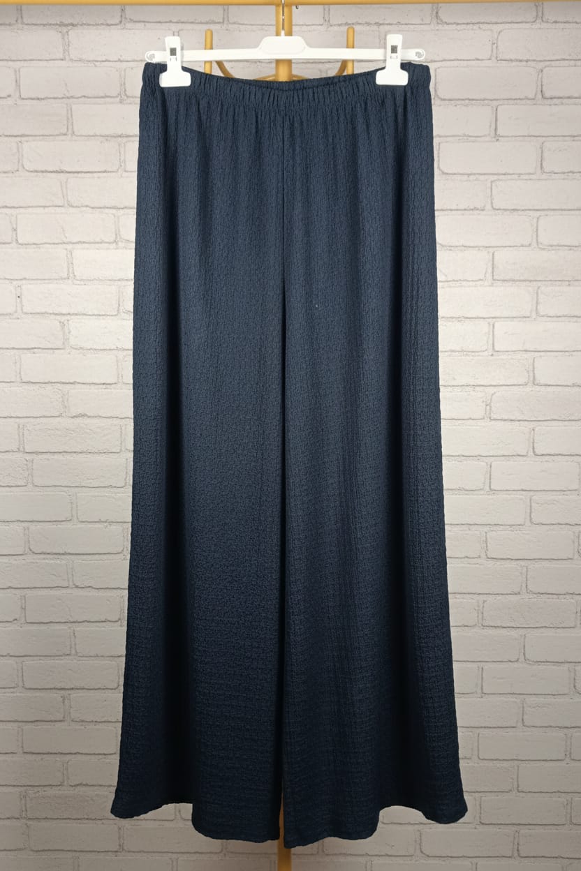 Conjunto Azul Marino: Camiseta Asimétrica con Fruncido Lateral y Pantalón Palazzo
