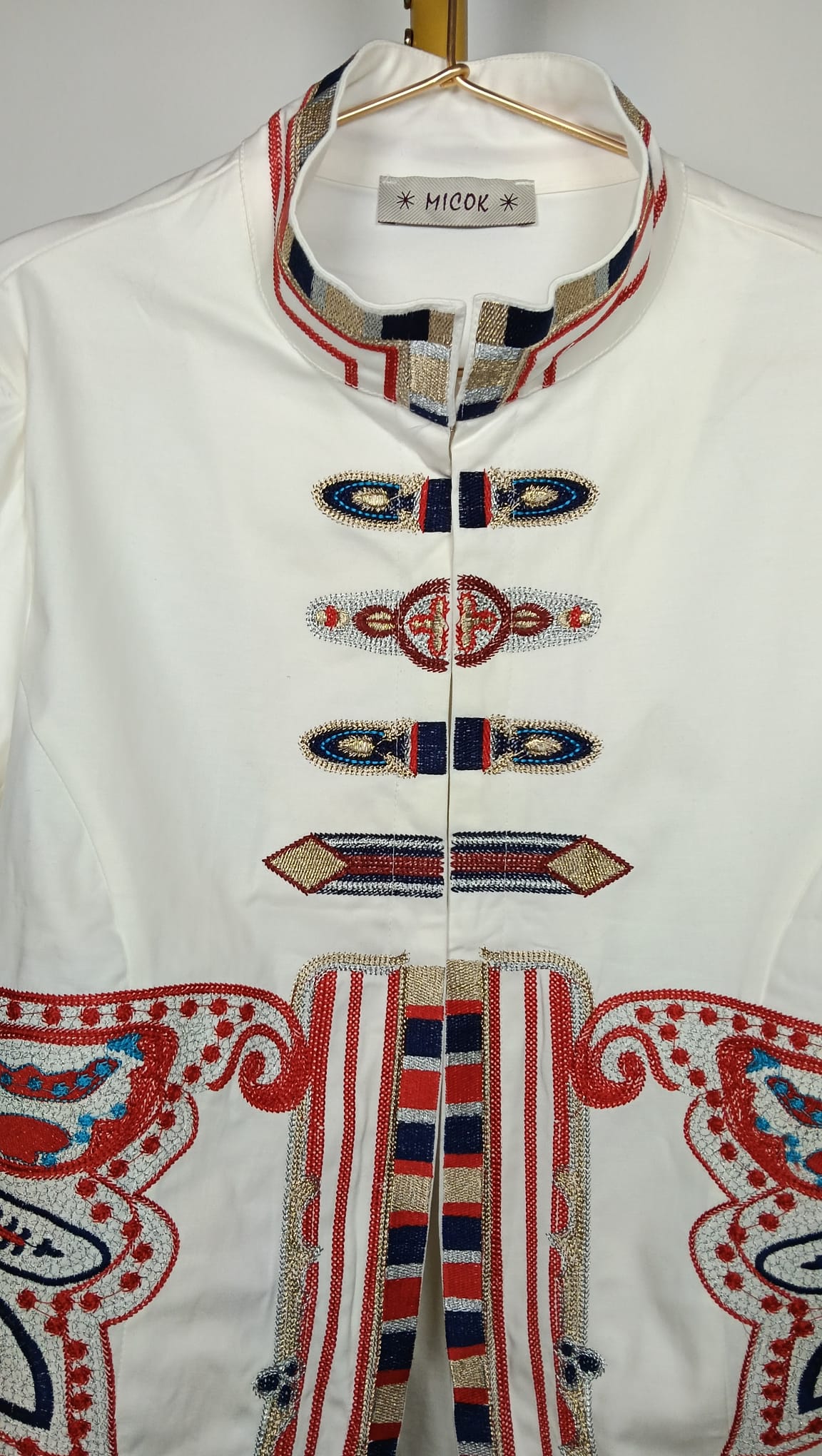 Chaqueta Bordada Étnica Blanca