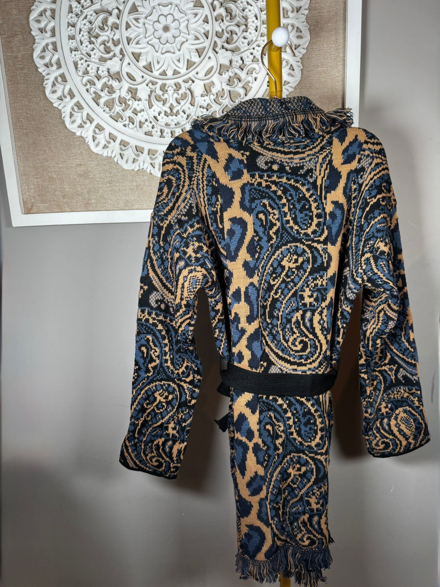 Chaqueta Punto Desflecado Diseño Étnico (2 colores)