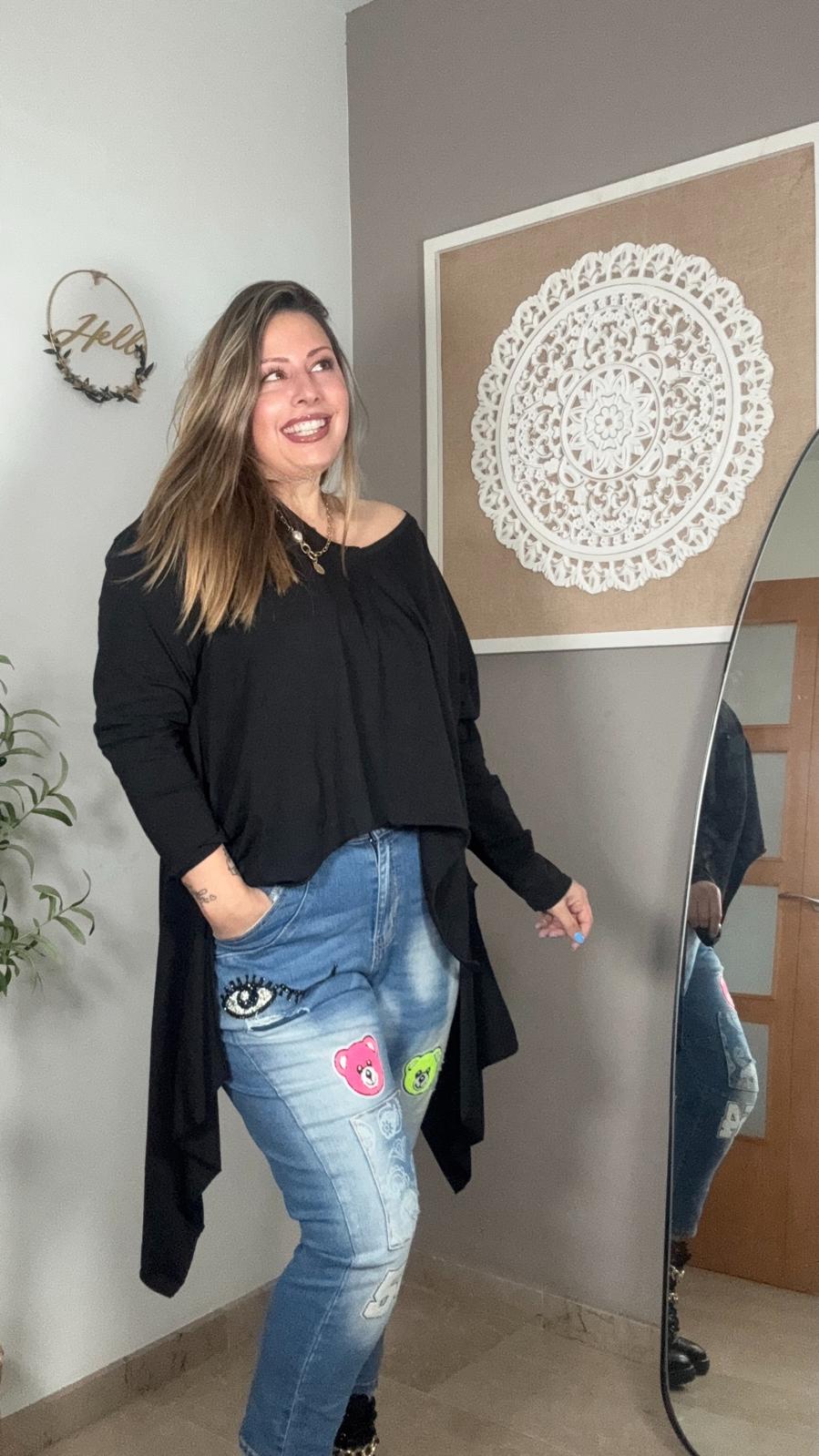 💕 Pantalón Vaquero con Parches Ositos de Colores