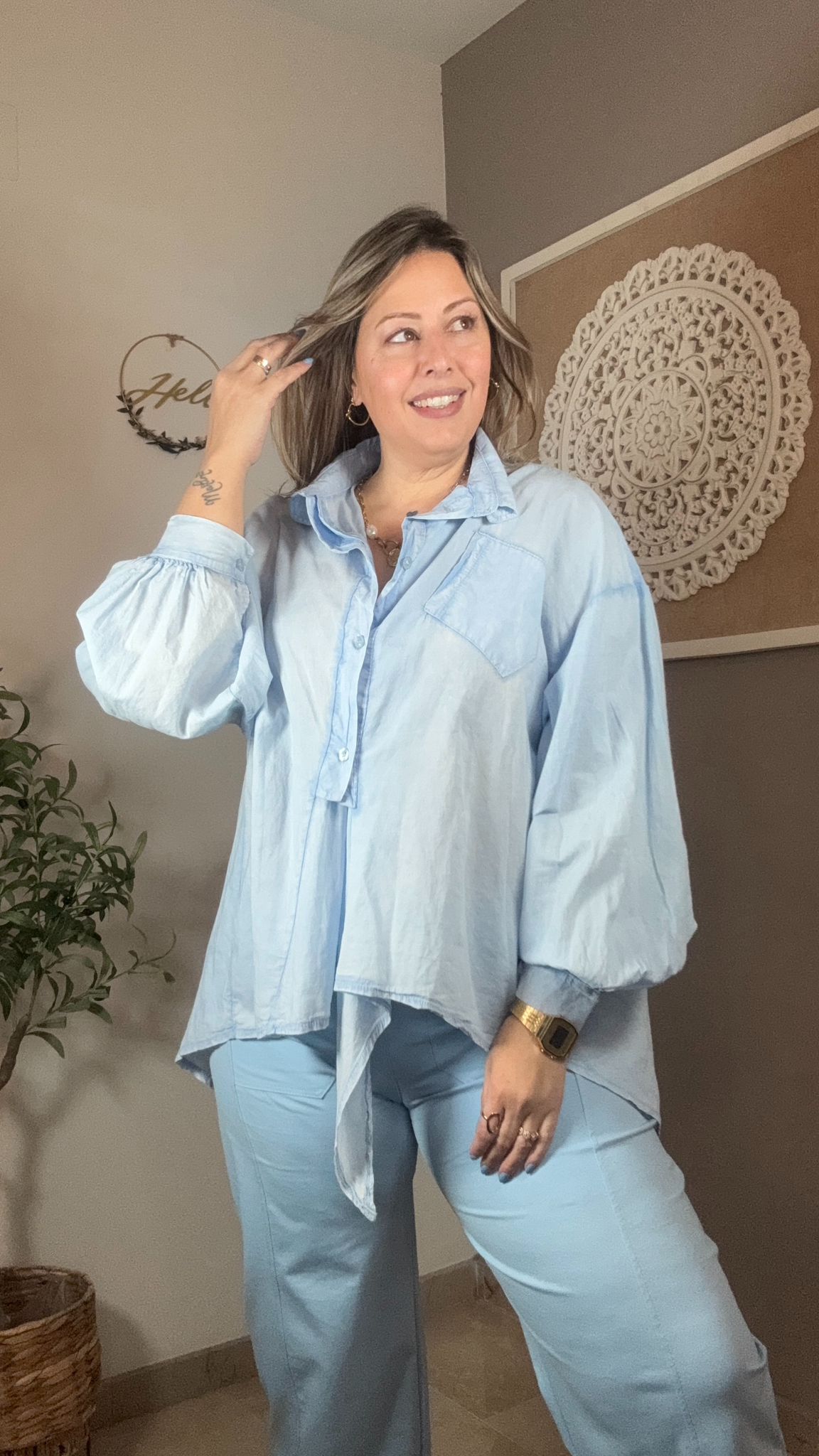 🌸 Camisa Oversize Efecto Lavado con Espalda Asimétrica (2 colores)
