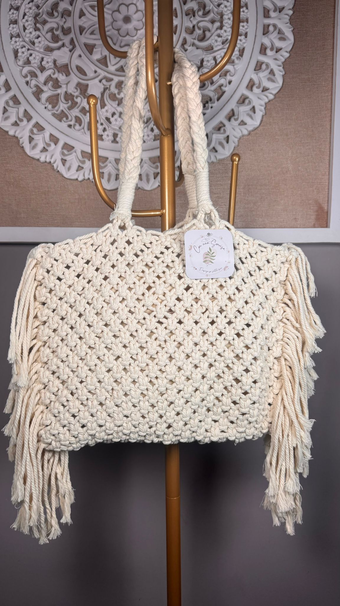 🧵 Bolso Macramé Artesanal con Flecos y Asas Trenzadas