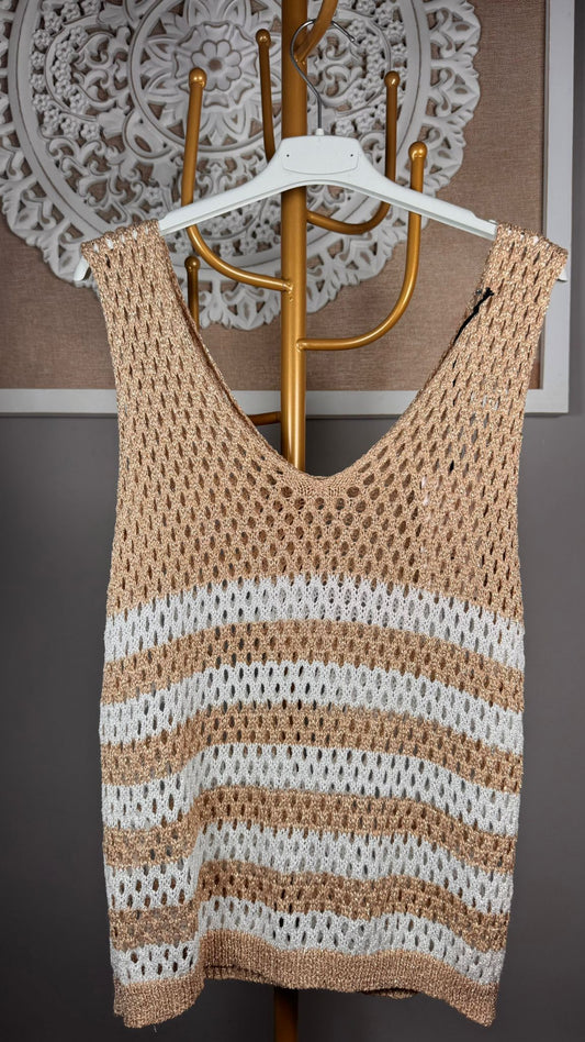 ✨ Top de Red Crochet Dorado y Blanco con Brillo Metálico |