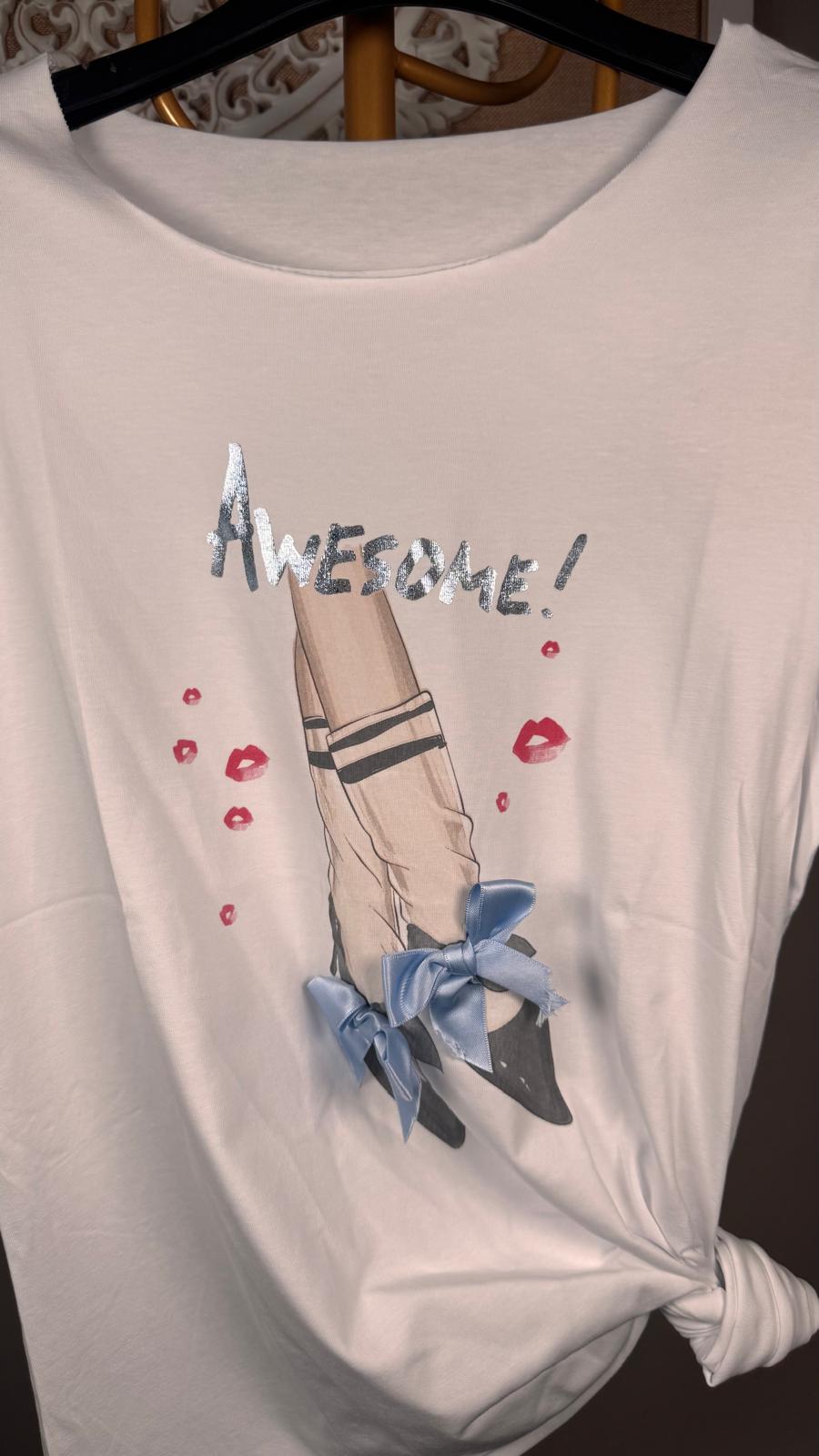 👠 Camiseta "Awesome!