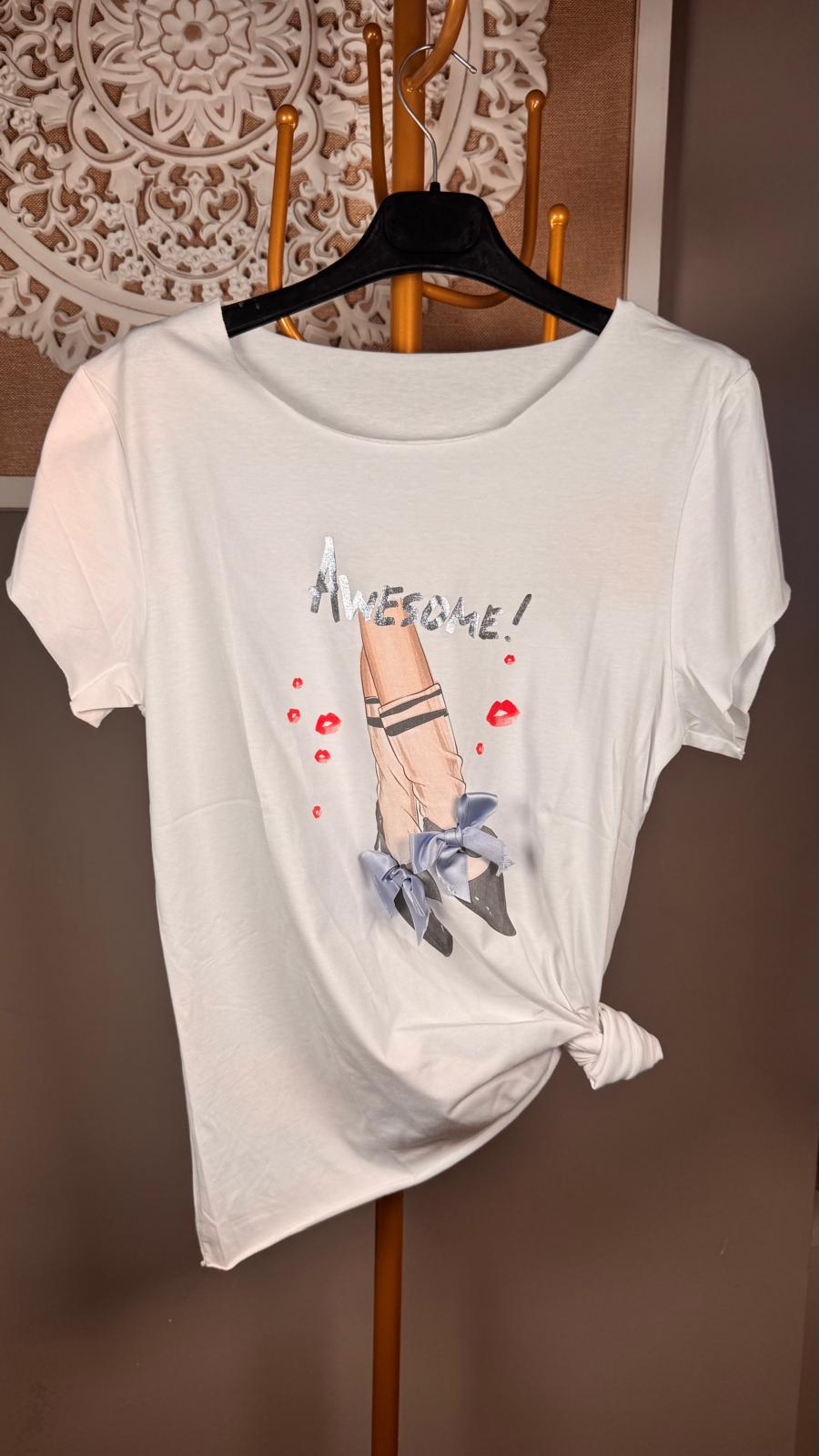 👠 Camiseta "Awesome!