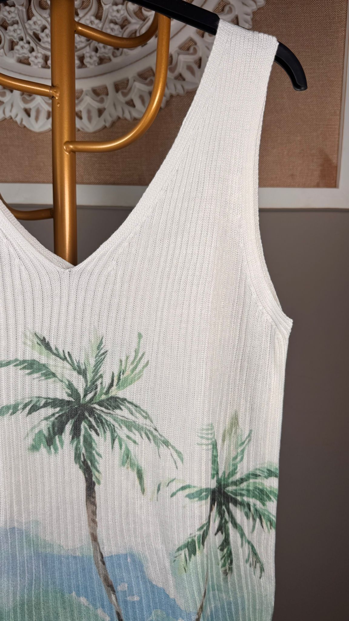Top de Punto Canalé Fino con Estampado de Palmeras