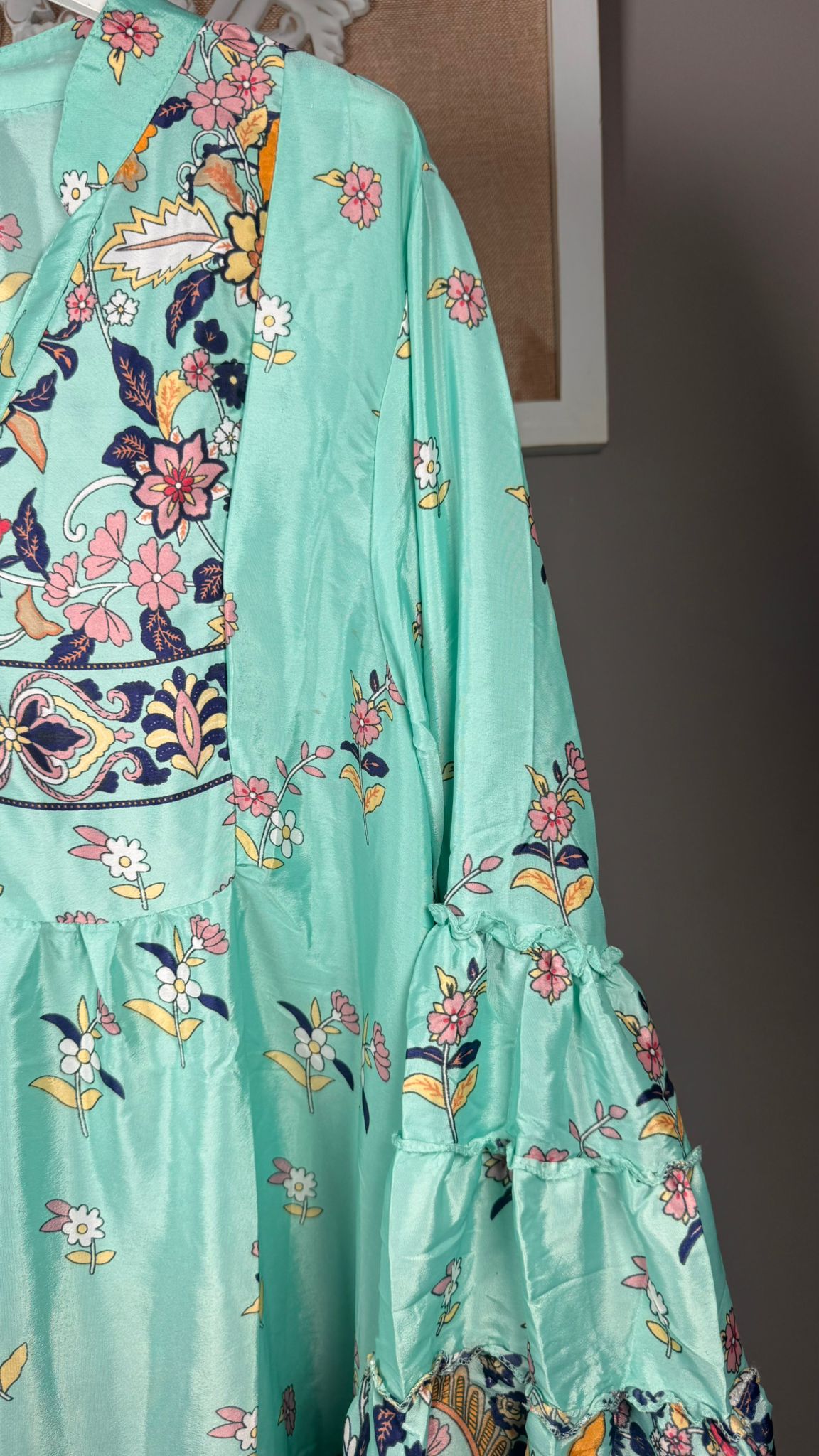 Vestido Verde Menta con Estampado Floral