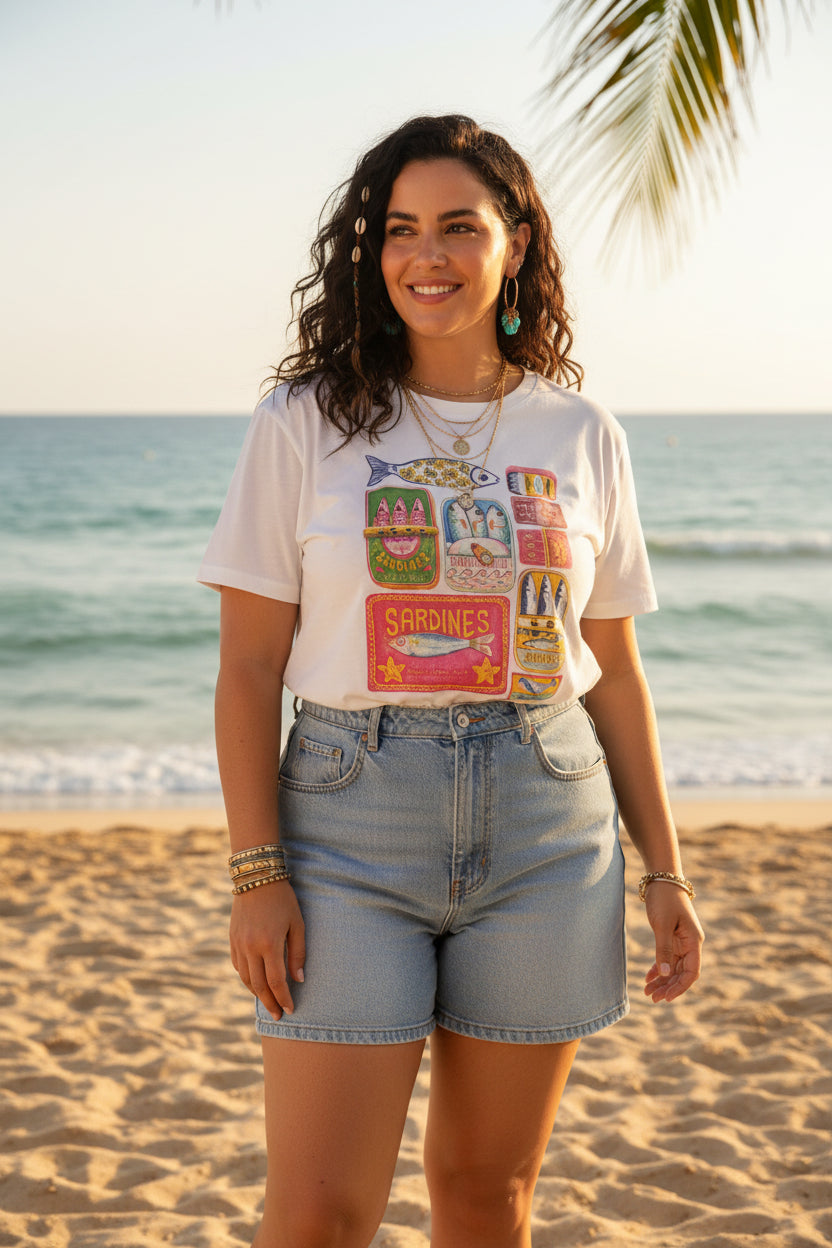 Camiseta con Estampado Collage de Latas de Sardinas