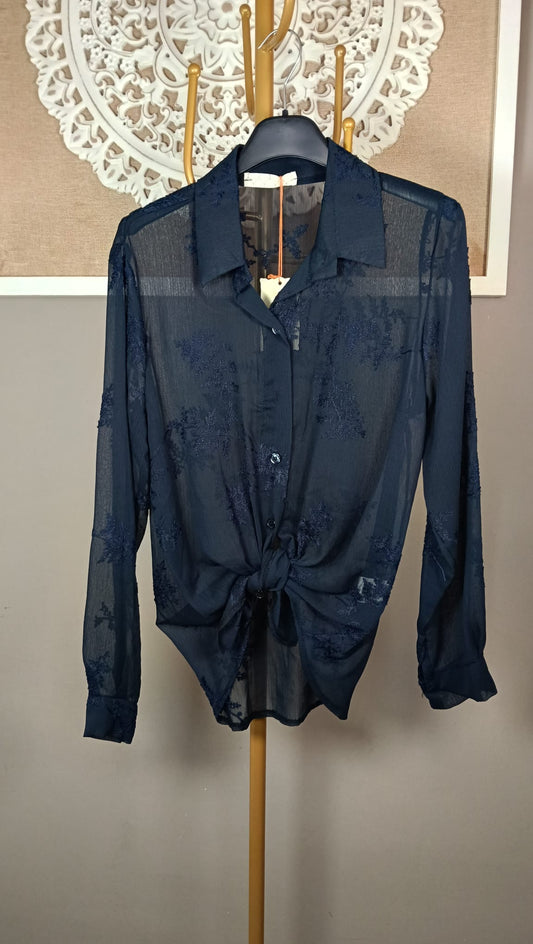 Camisa Semitransparente Bordados Florales - vista completa