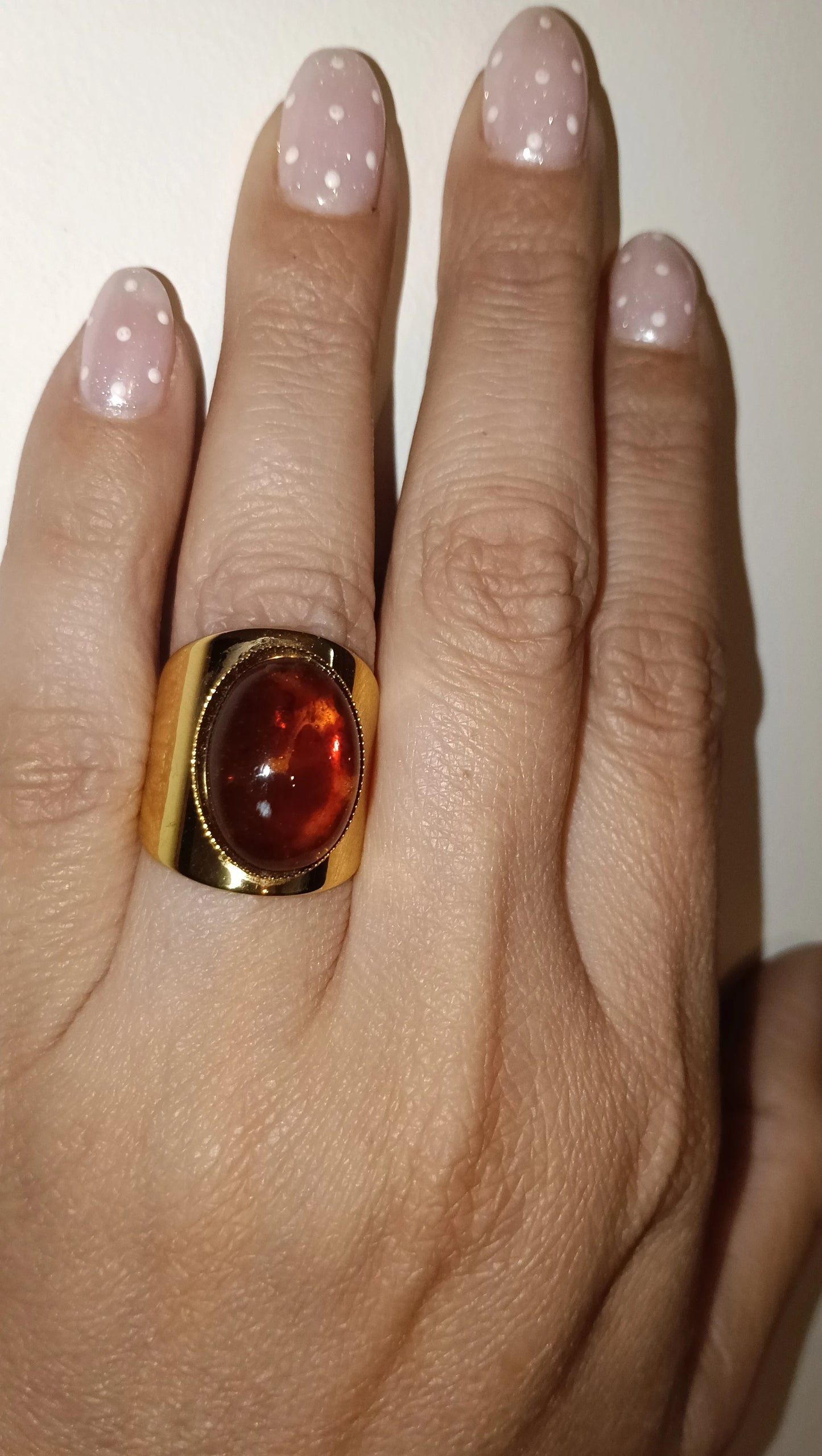 Anillo Ajustable Piedra Carey Dorado