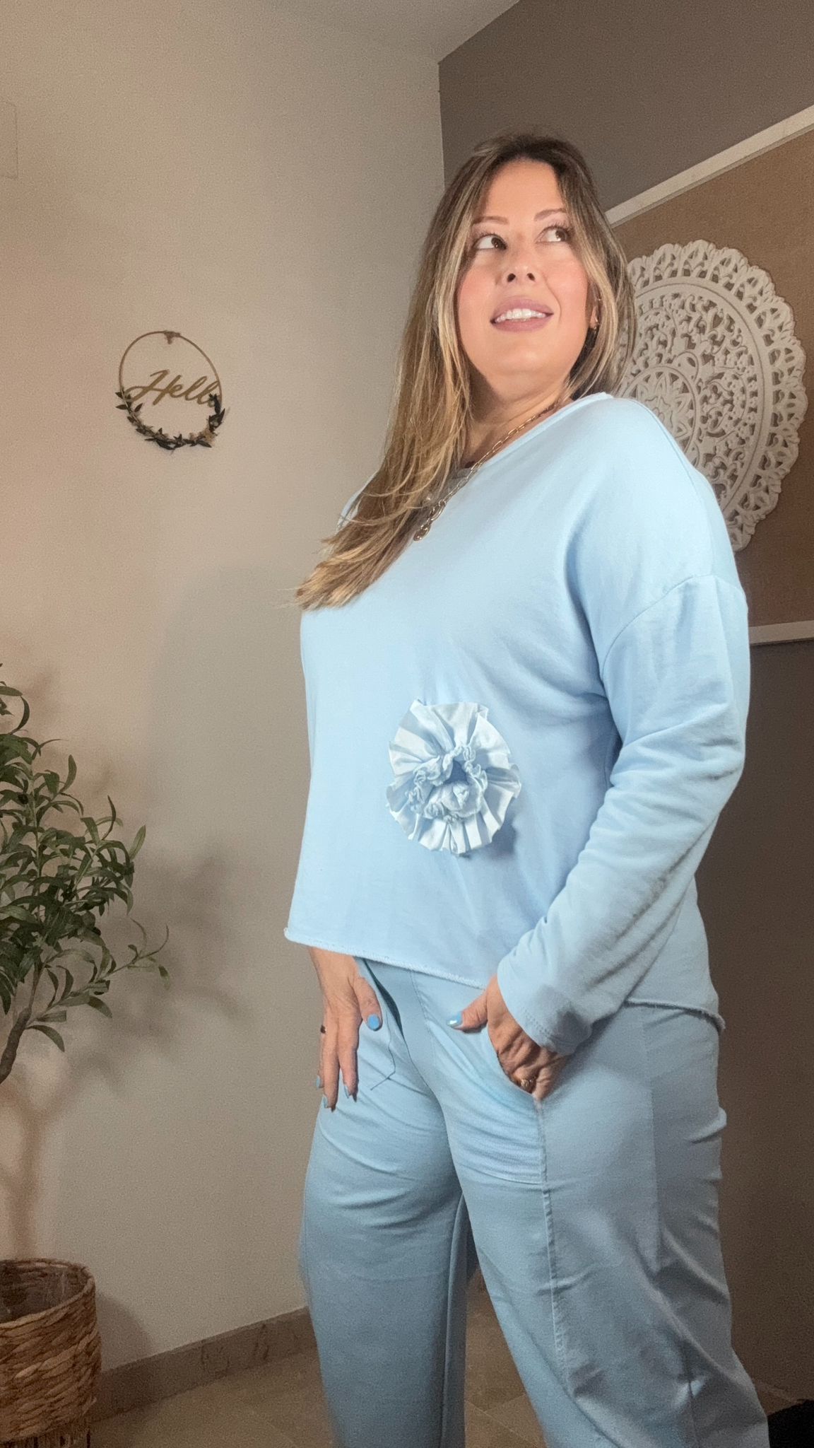💙 Pantalón Azul Celeste con Cinturón Incluido