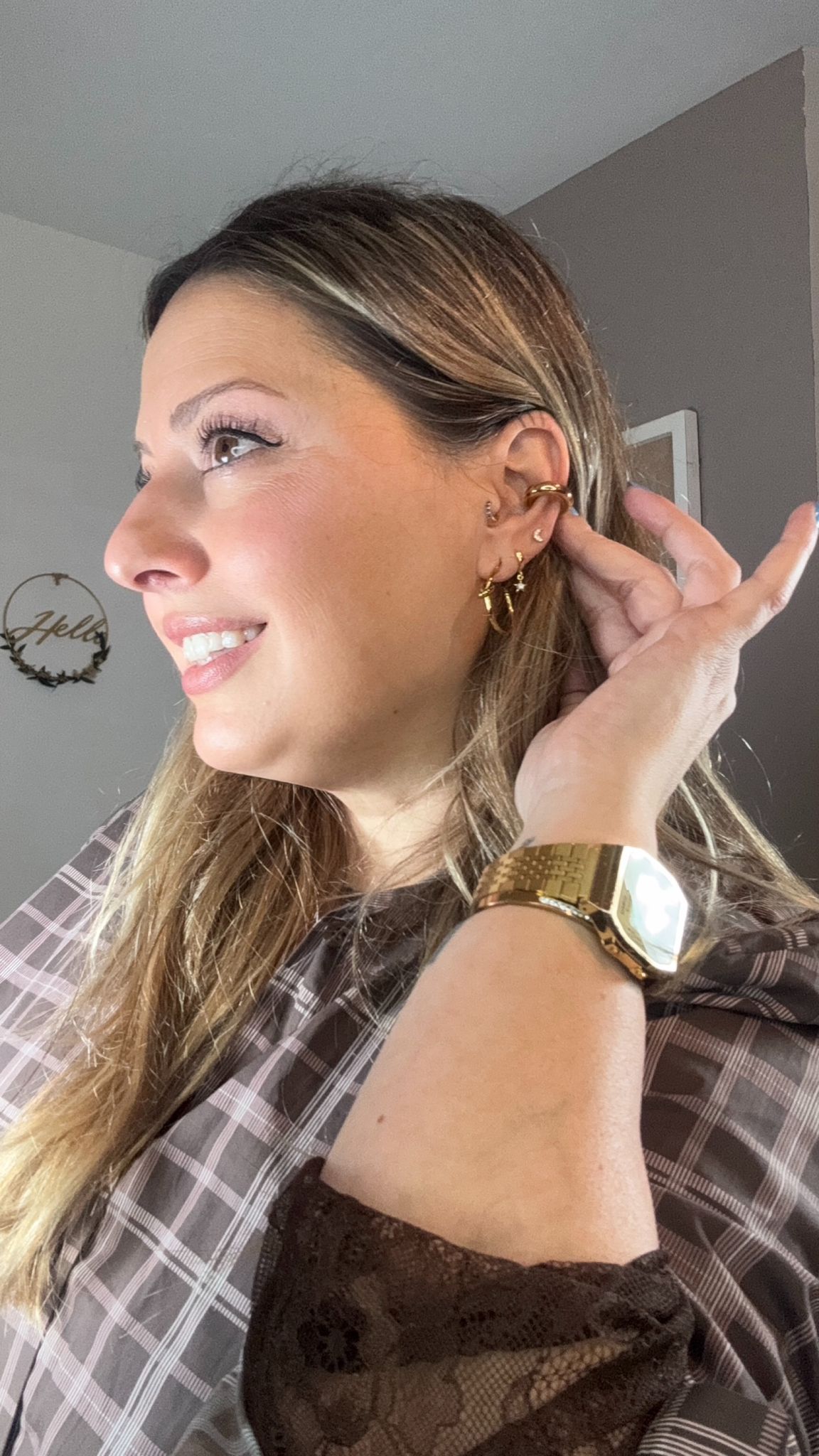 ✨ Ear Cuff de acero Dorado