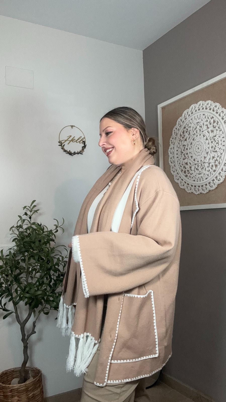✨ Chaqueta de Punto con Bufanda